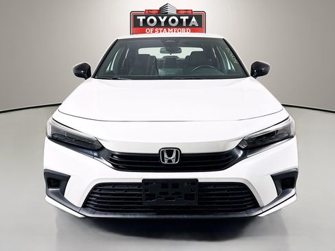 Used 2023 Honda Civic Sport image 2