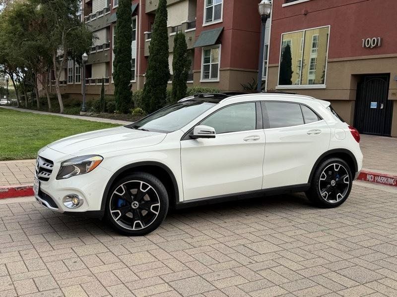 Used 2018 Mercedes-Benz GLA 250 4MATIC image 5