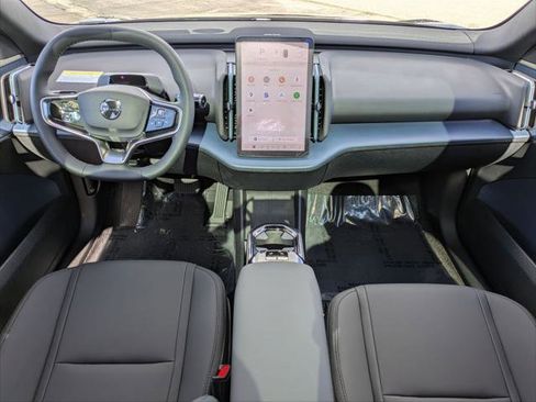 New 2026 Volvo EX30 Cross Country Ultra image 10