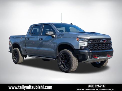 Used 2023 Chevrolet Silverado 1500 ZR2 w/ Technology Package AWD/4WD image 1