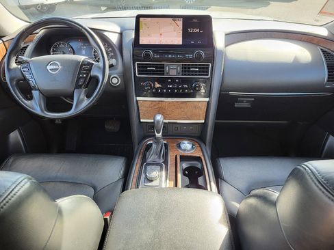 Used 2022 Nissan Armada SL image 2