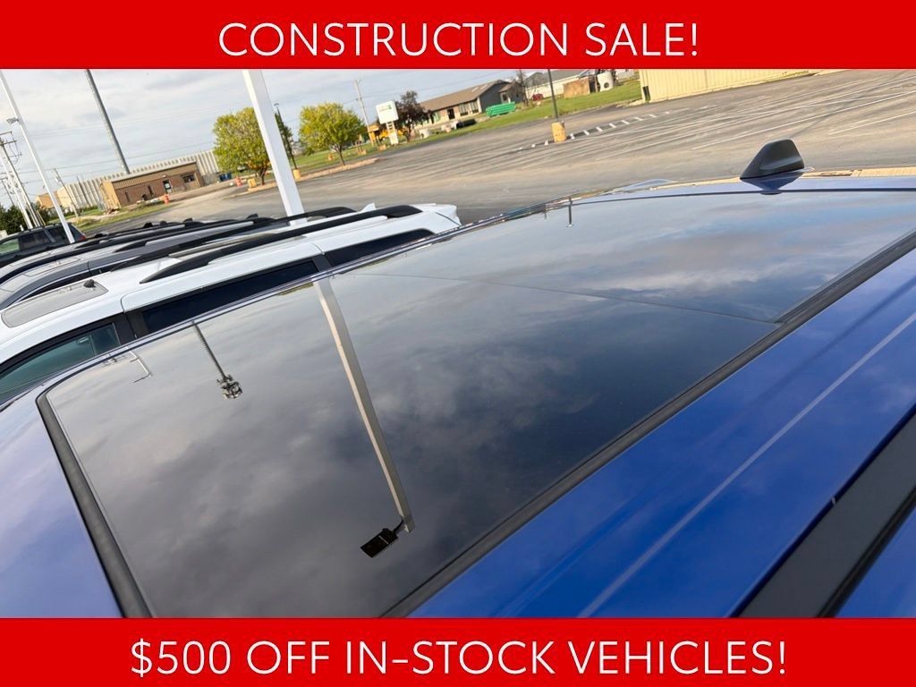 Used 2019 RAM 1500 Laramie AWD/4WD image 13