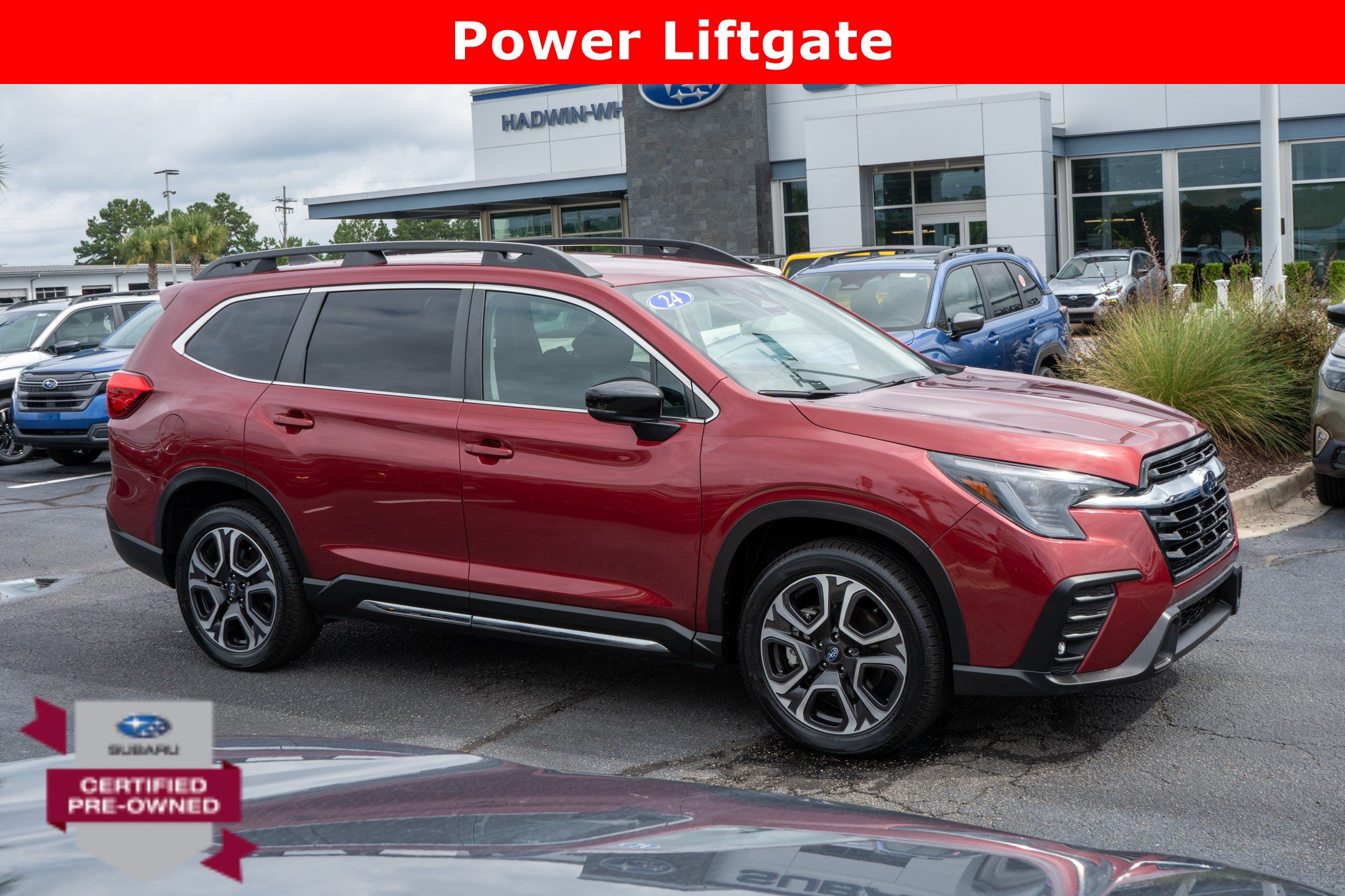 Used 2024 Subaru Ascent Limited AWD/4WD image 1