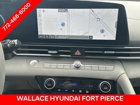 Used 2024 Hyundai Elantra SEL FWD image 20