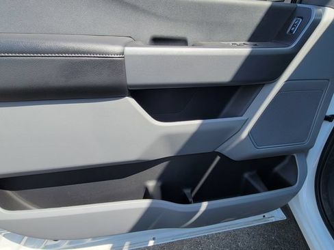 New 2024 Ford F350 XLT RWD image 18