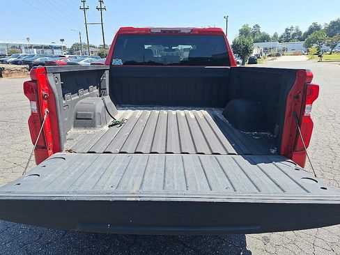 Used 2021 Chevrolet Silverado 1500 Custom AWD/4WD image 23