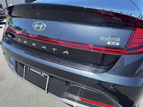 Certified 2022 Hyundai Sonata Blue FWD image 25