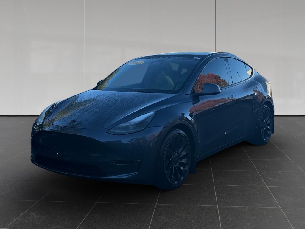 Used 2023 Tesla Model Y Performance AWD/4WD image 1