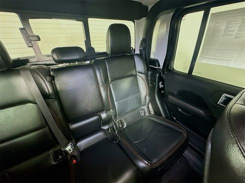 Used 2021 Jeep Gladiator Mojave image 14
