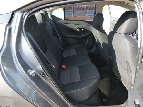 Used 2021 Nissan Sentra SV FWD image 26