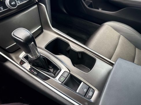 Used 2020 Honda Accord Sport image 24