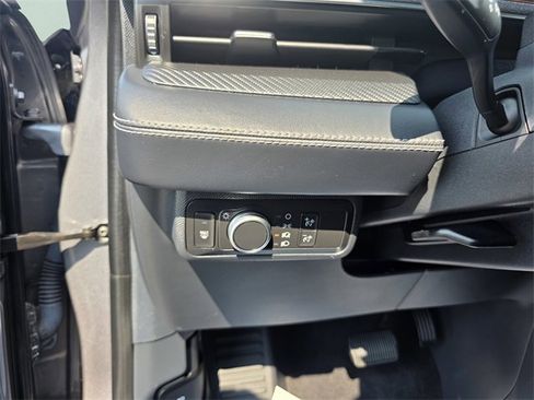 Used 2021 Ford Mustang Mach-E Premium image 23