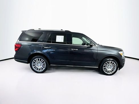 Used 2024 Ford Expedition Limited AWD/4WD image 11
