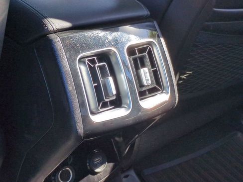 Certified 2022 Kia Sorento SX image 21