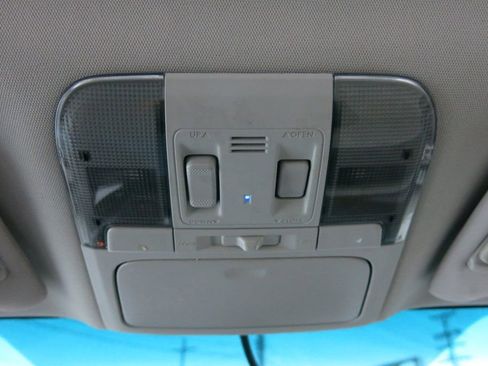 Used 2014 Subaru Legacy 2.5i Limited image 26