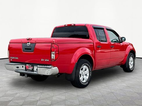 Used 2011 Nissan Frontier SV AWD/4WD image 6