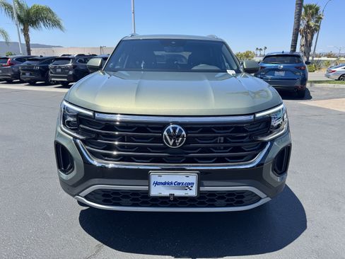 Used 2026 Volkswagen Atlas Cross Sport SE w/ Panoramic Sunroof Package AWD/4WD image 3