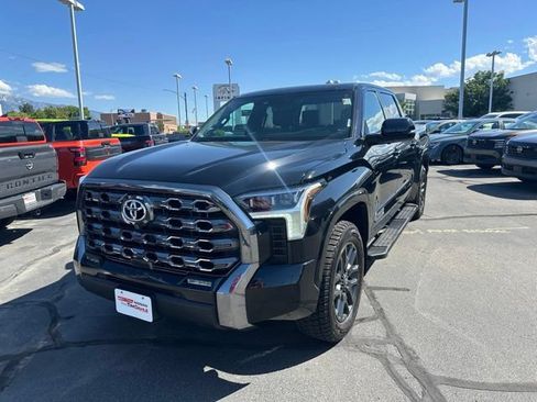 Used 2025 Toyota Tundra Platinum AWD/4WD image 5