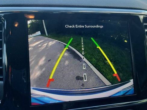 Used 2022 Jeep Grand Cherokee Limited RWD image 18