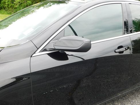 Used 2023 Chevrolet Malibu LT w/ Midnight Edition FWD image 11