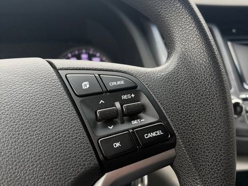 Used 2017 Hyundai Tucson SE image 19