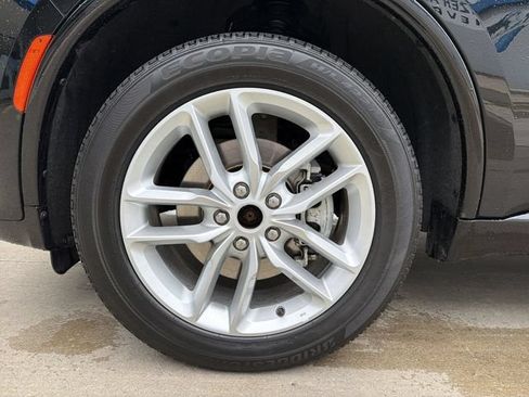 Used 2025 Dodge Durango GT AWD/4WD image 12