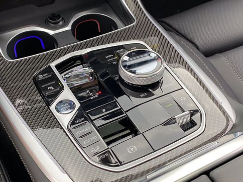 New 2027 BMW X7 M60i AWD/4WD image 38