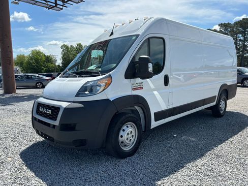 Used 2022 RAM ProMaster 3500 w/ Premium Convenience Group (A) FWD image 3