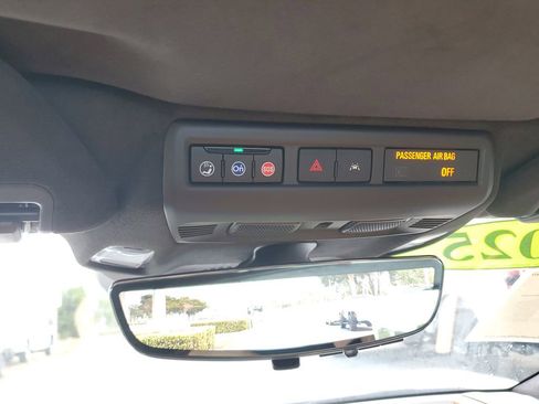 Used 2025 Chevrolet Corvette 3LT Convertible 1-Owner w/ Z51 Performance Package image 27