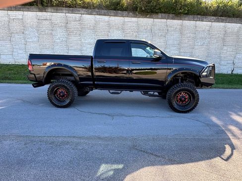 Used 2014 RAM 2500 Big Horn image 2