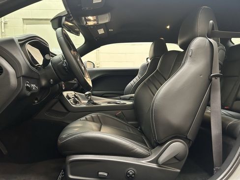 Used 2022 Dodge Challenger SRT Hellcat w/ Plus Package image 7