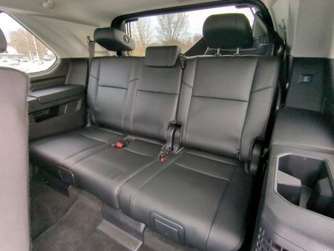 Certified 2023 Toyota Sequoia Limited image 17