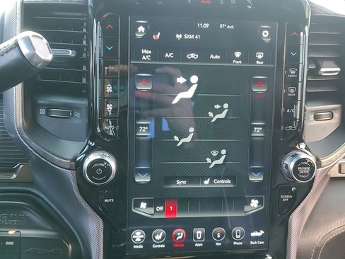 Used 2019 RAM 2500 Limited image 17