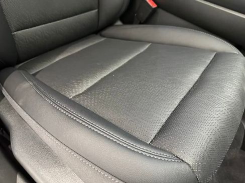 New 2026 Chevrolet Equinox LT w/ Convenience Package II image 8