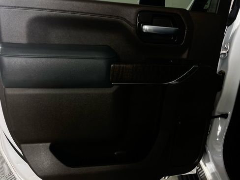 Used 2023 GMC Sierra 2500 Denali w/ Denali Ultimate Package image 27