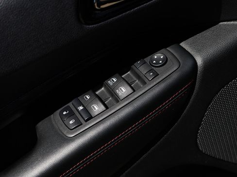 Used 2023 Dodge Durango GT AWD/4WD image 18