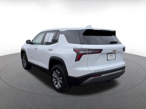 Used 2025 Chevrolet Equinox LT image 11