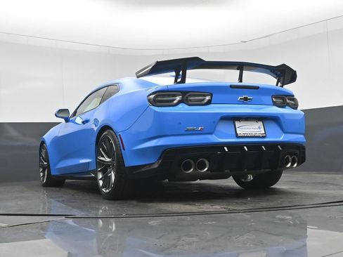 Used 2022 Chevrolet Camaro ZL1 image 53