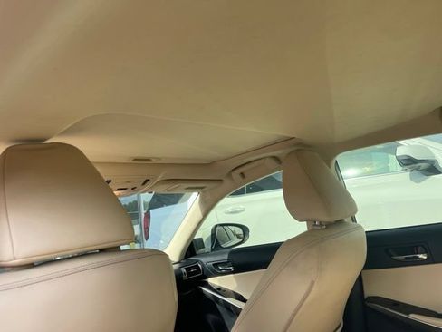 Used 2014 Lexus IS 250 w/ Navigation Package RWD image 14