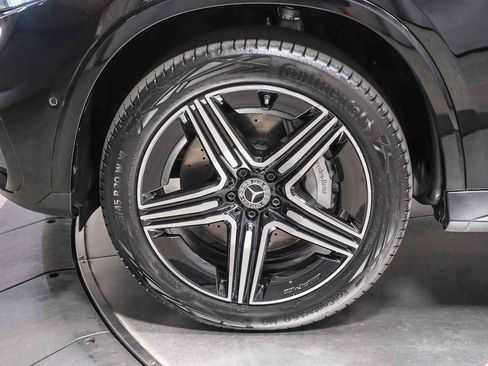 Certified 2023 Mercedes-Benz GLC 300 image 10