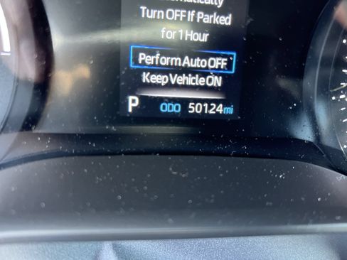 Used 2024 Toyota Sienna XLE FWD image 22