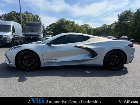 Used 2023 Chevrolet Corvette Stingray Premium Cpe w/ Z51 Performance Package image 6