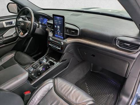 Used 2020 Ford Explorer Platinum w/ Premium Technology Package image 20
