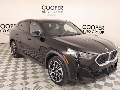 Used 2026 BMW X2 xDrive28i AWD/4WD image 1