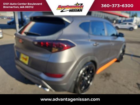 Used 2016 Hyundai Tucson Sport image 5
