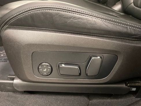 Used 2024 BMW X3 xDrive30i w/ Convenience Package image 17