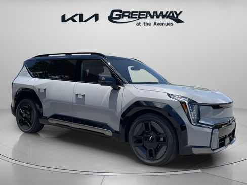 New 2026 Kia EV9 GT-Line image 1