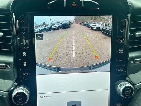 Used 2023 RAM 1500 Big Horn image 15