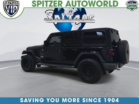 Used 2020 Jeep Wrangler Unlimited Sahara AWD/4WD image 6