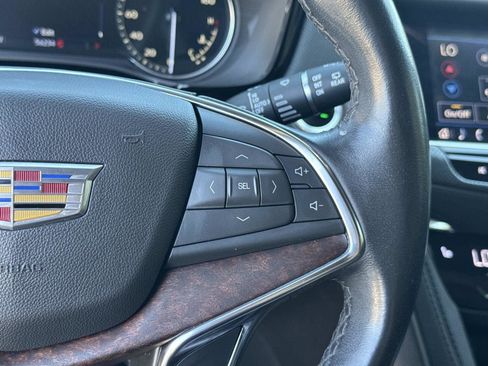 Used 2021 Cadillac XT5 Premium Luxury image 30